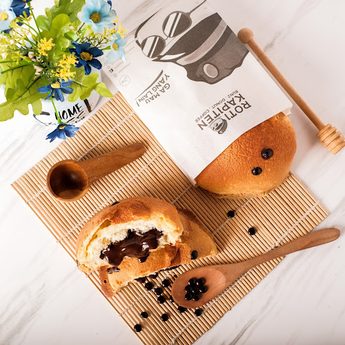 Roti Kapiten Bunz Donut Coffee Kedung Mundu Semarang