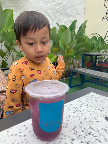 Mi Queso Café - Gastronomi dan perhotelan