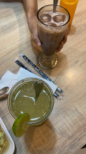 Level 21 Mall, Jl. Teuku Umar No.1 Lantai Dasar, Dauh Puri Klod, Kec. Denpasar Bar., Kota Denpasar, Bali 80114