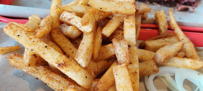 HotLicks Texas BBQ & Bar - Gastronomi dan perhotelan