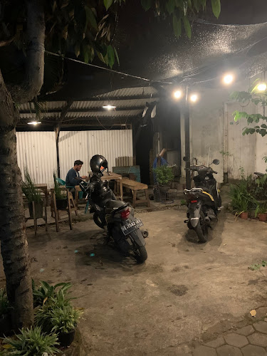 H7HF+CPX, Jl. Jati, Tj. Raya, Kec. Kedamaian, Kota Bandar Lampung, Lampung 35128