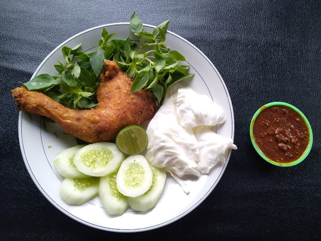 SOTO AYAM LESTARI WONOGIRI - Gastronomi dan perhotelan