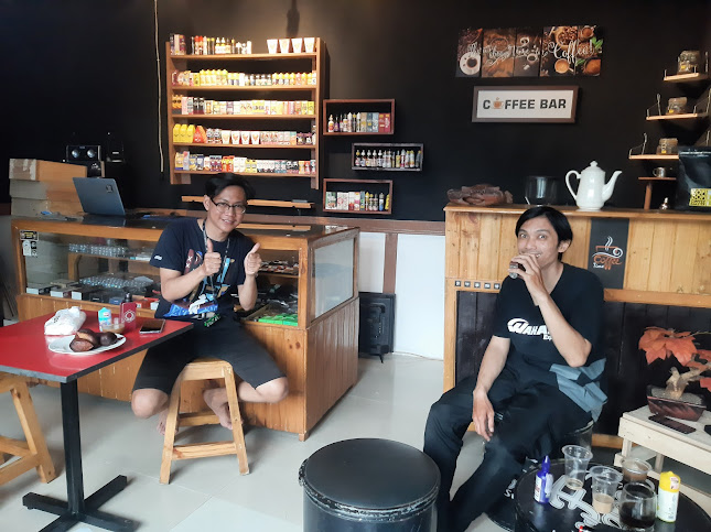 DR VAPE STORE & COFFEE - Gastronomi dan perhotelan