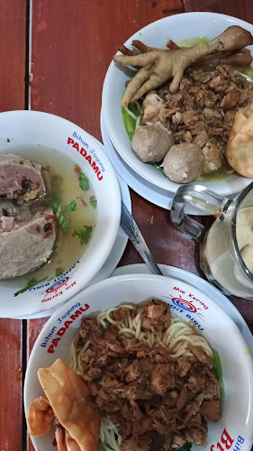 Opinii despre Bakso karomah în Kota Mataram - Gastronomi dan perhotelan