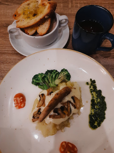 Opinii despre Borrel coffee & eatery în Kota Semarang - Gastronomi dan perhotelan