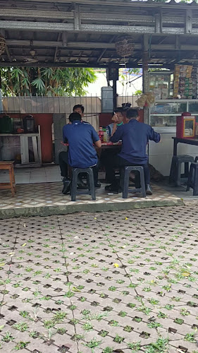 Rumah Makan Sunda Prasmanan