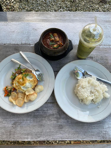 LaFlavor Cafe - Gastronomi dan perhotelan