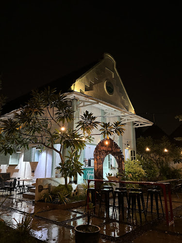 JT.SHINE - Gastronomi dan perhotelan