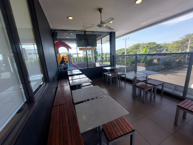 Jl. Tun Abdul Razak, Tombolo, Kec. Somba Opu, Kabupaten Gowa, Sulawesi Selatan