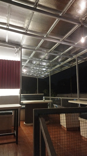 Red Corner Mie Aceh & Seafood - Gastronomi dan perhotelan