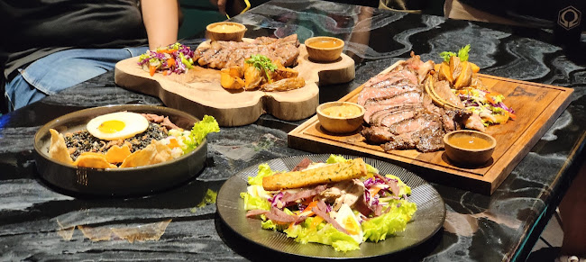 Forplay Kitchen & Bar - Gastronomi dan perhotelan