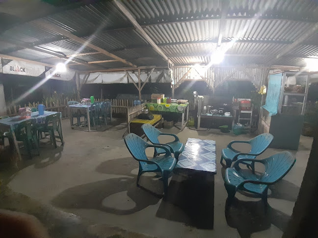 Warung Mie Kak Ipat - Gastronomi dan perhotelan