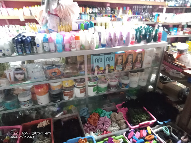 Opinii despre pasar gandong wayame în Kota Ambon - Gastronomi dan perhotelan