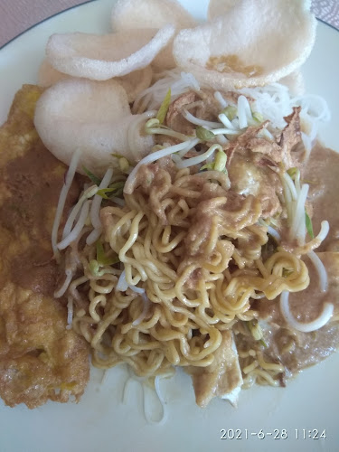 Komplek Pertanian No 25 A Lambau, komplek pertanian No.25A, Pakan Kurai, Kec. Guguk Panjang, Kota Bukittinggi, Sumatera Barat 26137