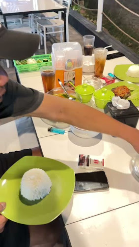 Opinii despre RAJA TUNA CILEGON în Kota Cilegon - Gastronomi dan perhotelan