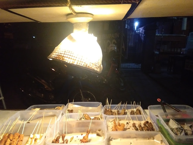 Comentarii opinii despre Angkringan Fellas Eatery