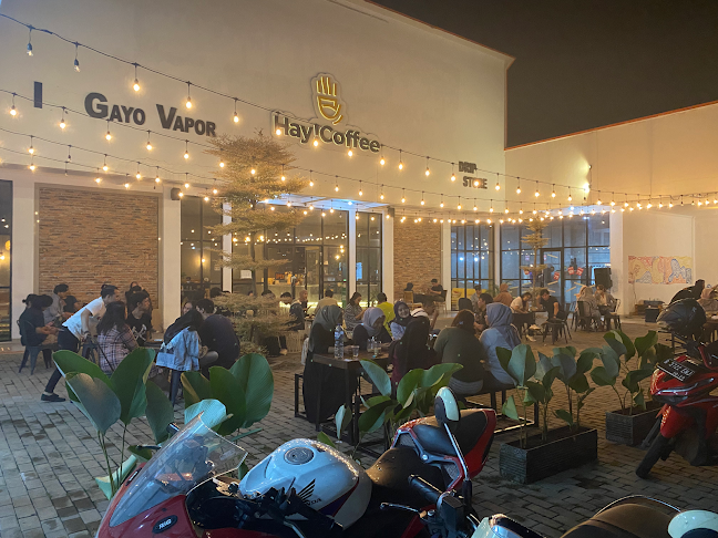 Hay ! Cafe Kopi Depok - Gastronomi dan perhotelan