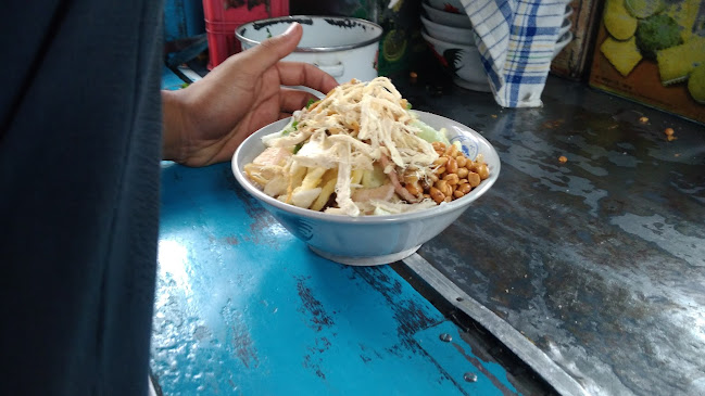 Opinii despre Bubur Ayam "Ragil" în Kota Semarang - Gastronomi dan perhotelan