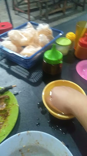 Opinii despre Pecel Lele Persaudaraan în Kota Bandung - Gastronomi dan perhotelan