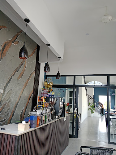 Jl. Sisingamangaraja Komplek Puri Indah Lestari No.4ATanah, TinggiKec, Kec. Binjai Tim., Kota Binjai, Sumatera Utara 20351