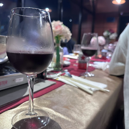 Opinii despre SKY LOUNGE în Kota Jambi - Gastronomi dan perhotelan