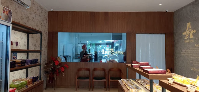 Anita Family Bakery Kapas Krampung - Surabaya