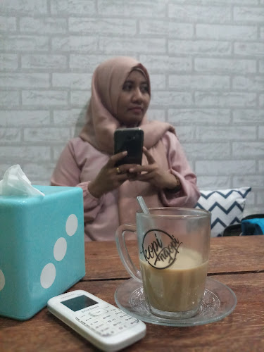 Jl. A. P Pettarani,Ruko Royal No. 9 Kompleks Pettarani Square, Masale, Kec. Panakkukang, Kota Makassar, Sulawesi Selatan 90231