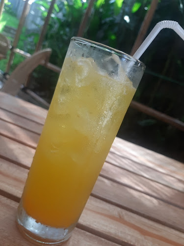 Jl. Raya Golf Dago No.3, Cigadung, Kec. Cibeunying Kaler, Kota Bandung, Jawa Barat 40135