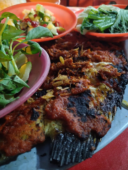 Ikan Bakar Khas KC