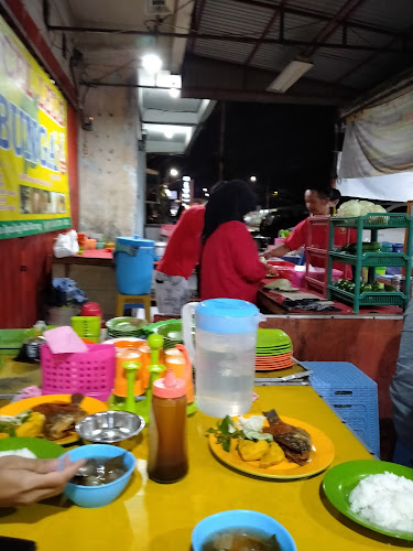 Rumah Makan Pindang Meranjat Nuansa Lesehan - Kota Lubuklinggau