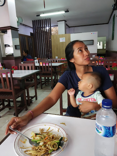 Opinii despre Depot Durian în Kota Denpasar - Gastronomi dan perhotelan