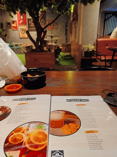 Jl. Hartono Raya, RT.001/RW.006, Klp. Indah, Kec. Tangerang, Kota Tangerang, Banten 15117