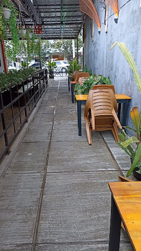 Comentarii opinii despre Tabe Resto Cafe