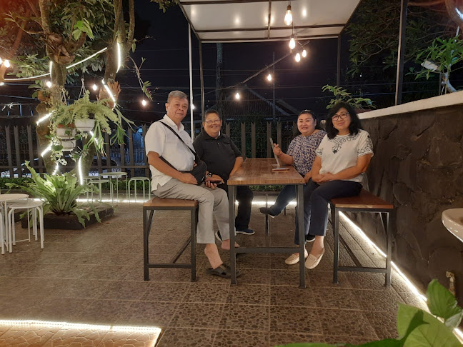 Opinii despre KOPI PUKIS în Kota Bandung - Gastronomi dan perhotelan