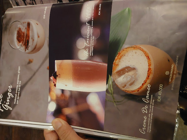 Comentarii opinii despre Spaceground Coffee and Eatery