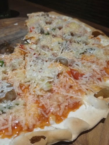 Comentarii opinii despre Savoury Pizza