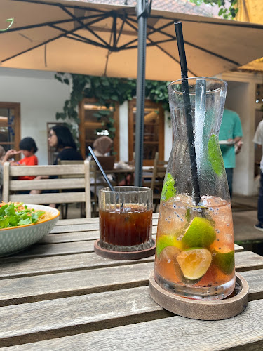 LAMANSUA Coffee & Eatery