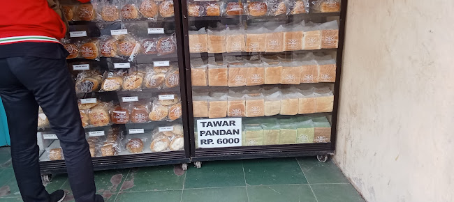 Comentarii opinii despre Toko roti Gogo ku bakery