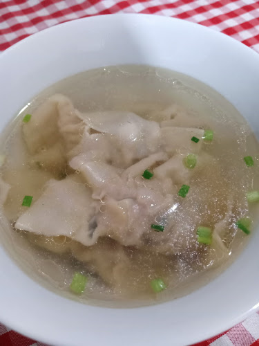 Opinii despre Warung Mie Ayam ITO în Kota Tangerang - Gastronomi dan perhotelan