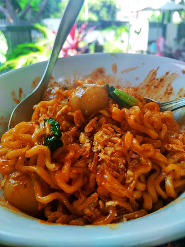 Comentarii opinii despre Warung Kopi Bintal