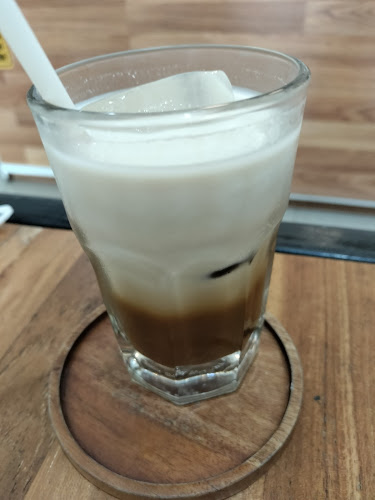 Opinii despre Secangkir Kopi în Kota Makassar - Gastronomi dan perhotelan