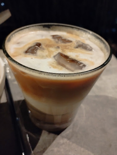 Comentarii opinii despre OURS CAFE & TEA HOUSE