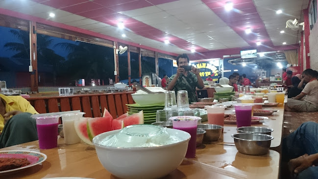 Pondok Ikan Bakar Aru Cabang Teluk Kabung - Gastronomi dan perhotelan