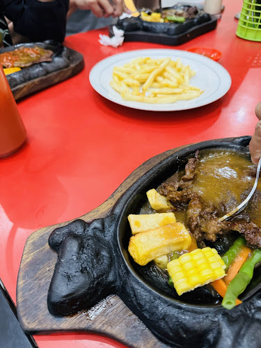 Comentarii opinii despre MAMOO Steak & Chicken Grill