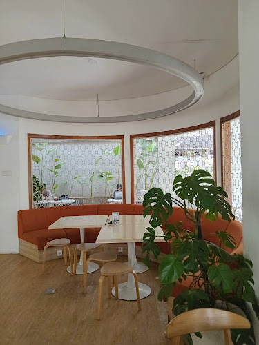 Comentarii opinii despre Tjimanoek Koffie & Meals (Koffie, Meals, Billiard & Breakfast)