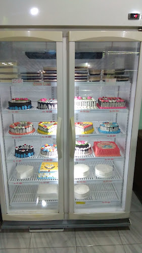 toko kue RAFA CAKE lapis legit & cake - Kota Tegal