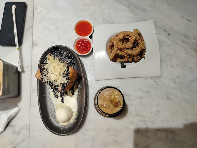 Armey Kitchen & Flowershop - Surabaya