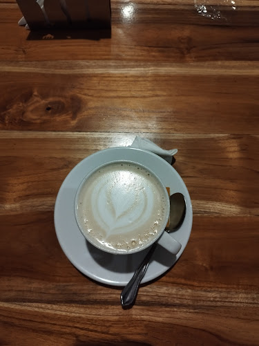 Le Cafe Gourmand - Gastronomi dan perhotelan