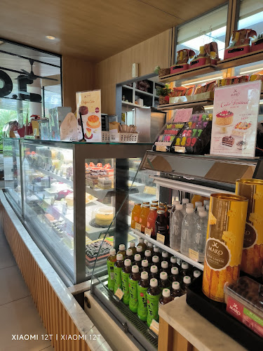 Opinii despre MAKO BAKERY & CAKE Paradise Walk Serpong în Kota Tangerang Selatan - Gastronomi dan perhotelan