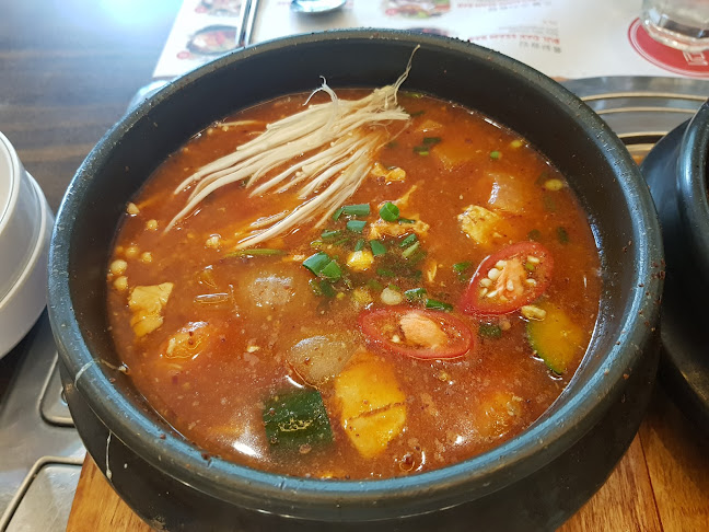 T1&T2 Jati Junction, Jl. Timor, Perintis, Kec. Medan Tim., Kota Medan, Sumatera Utara 20236